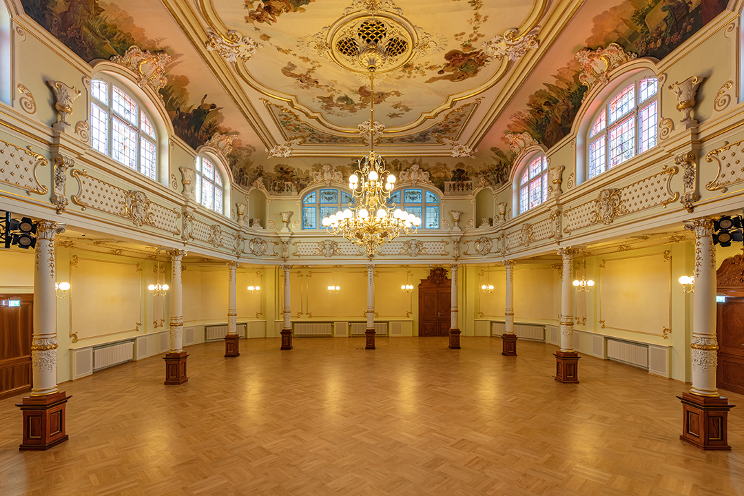 Referenz Neo-Rokoko-Saal Goldener Löwe Hainichen